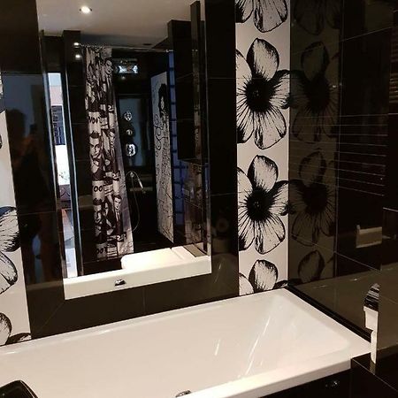 Apartamento Sloneczny Kielce Exterior foto